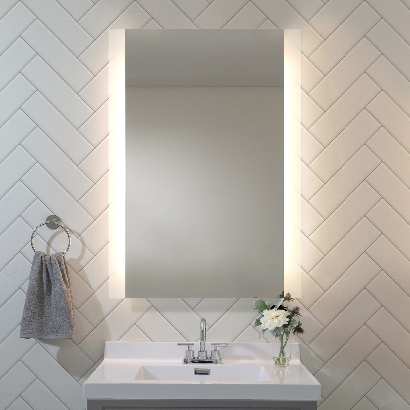 Veda Lighted Mirror