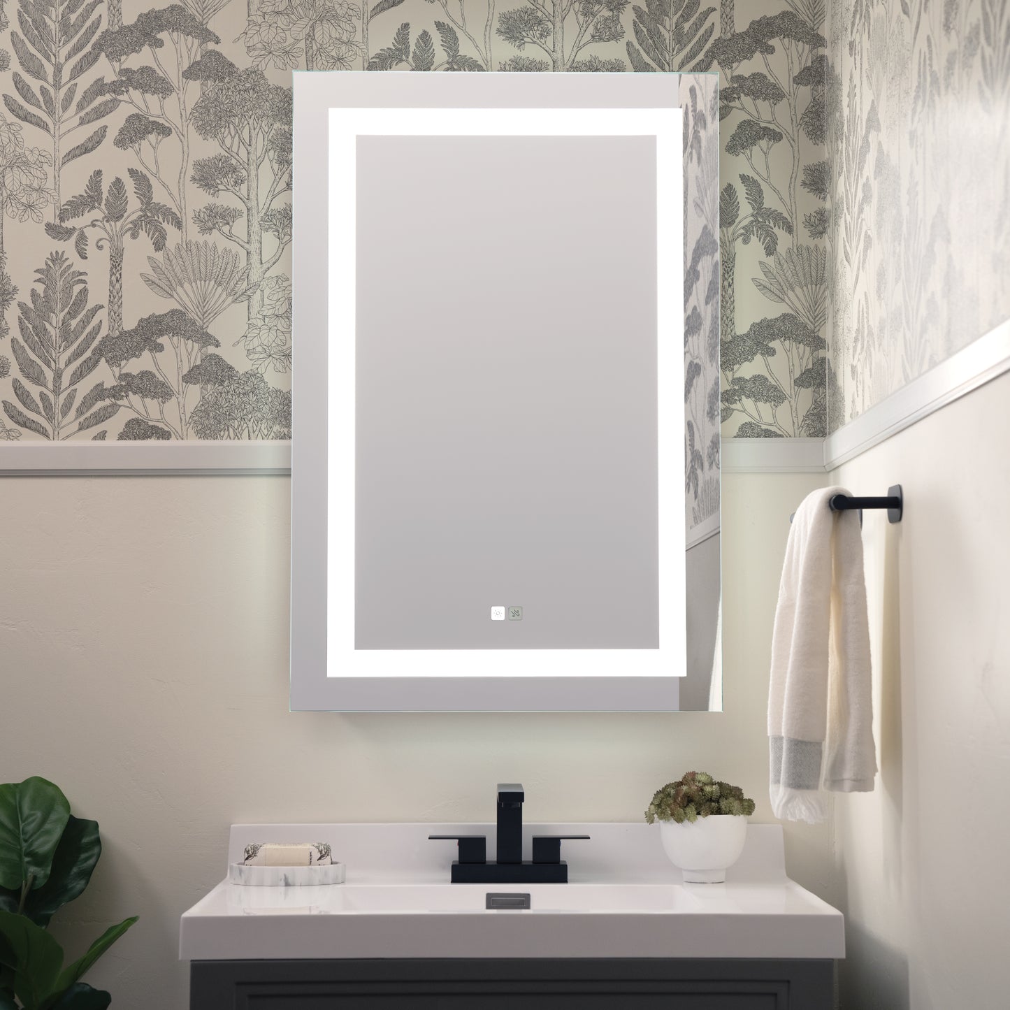 Alto Lighted Mirror