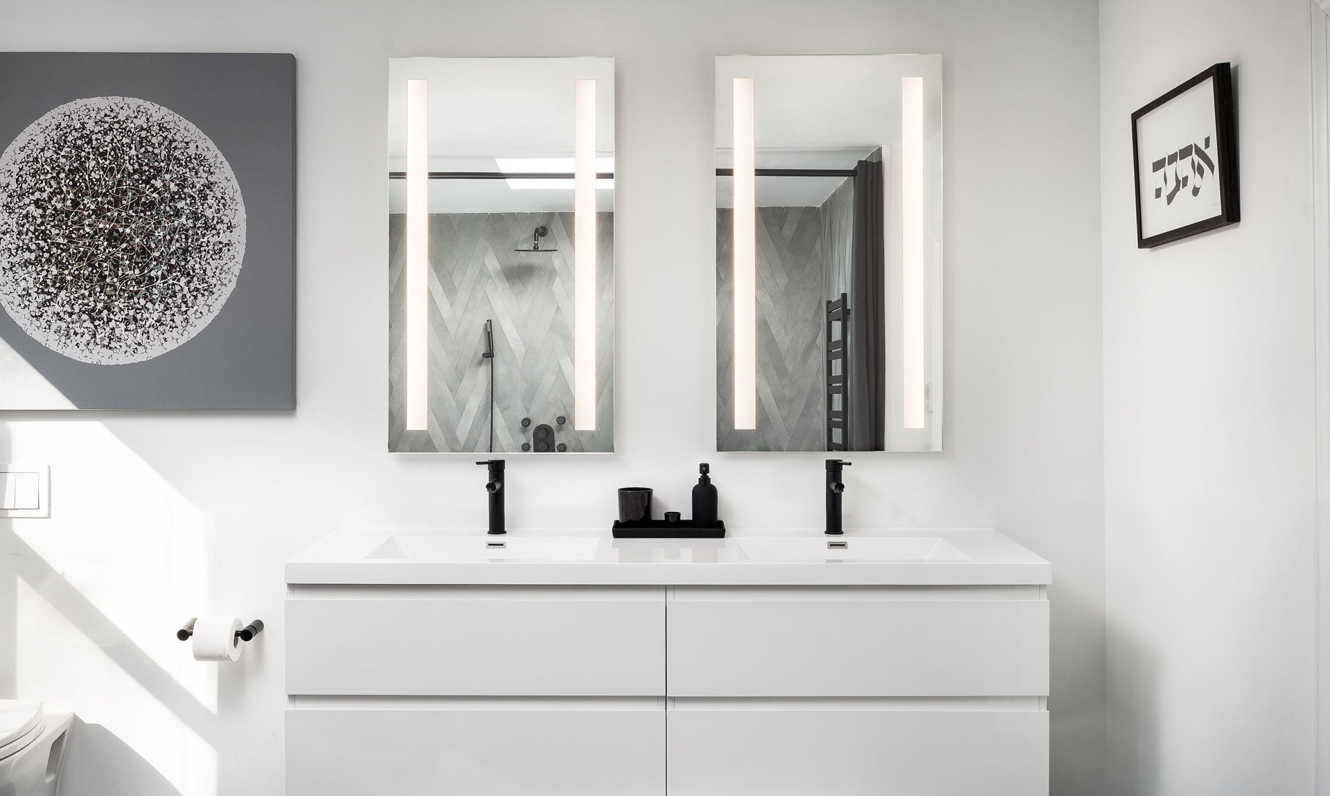 Lighted Mirrors – Séura